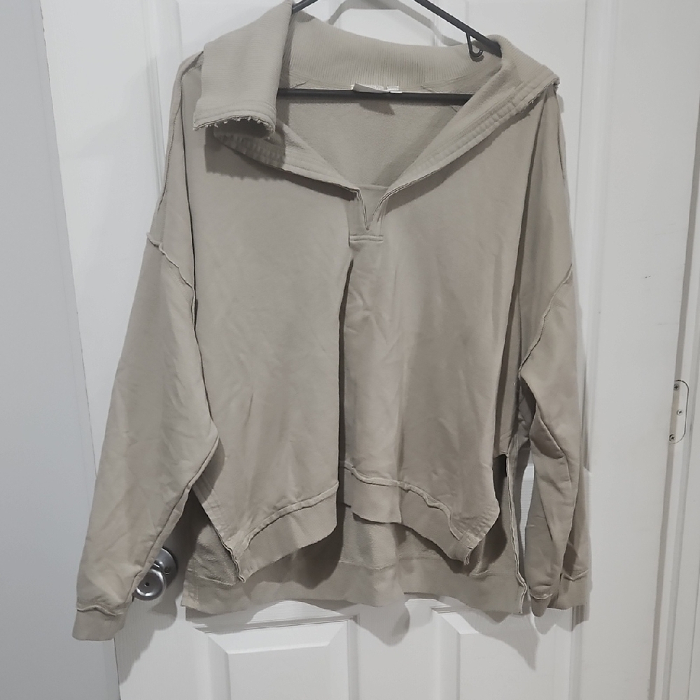 Bundle Sale | 4 for $20 | Torrid Super‎ Soft Fleece in Cream Size 0